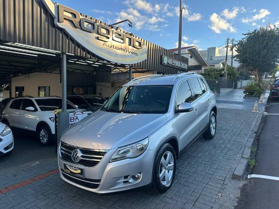 VOLKSWAGEN TIGUAN 2.0 TSI 16V TURBO GASOLINA 4P TIPTRONIC VOLKSWAGEN TIGUAN 2.0 TSI 16V TURBO GASOLINA 4P TIPTRONIC